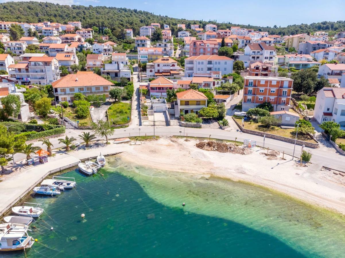 Apartments Karlo Trogir Exteriér fotografie